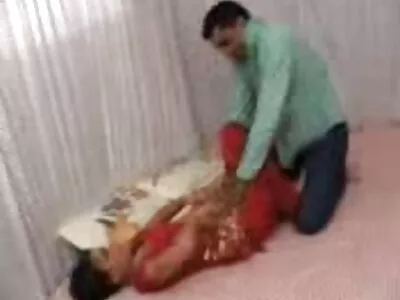 Cute Teen Seducing Her Tutor video (គ្រីស្ទីន)