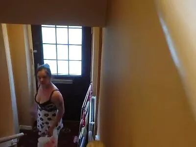 Sexy Blonde រីករាយជាមួយវីដេអូសម្រេចកាមពេលព្រឹករបស់នាង (Nicky)
